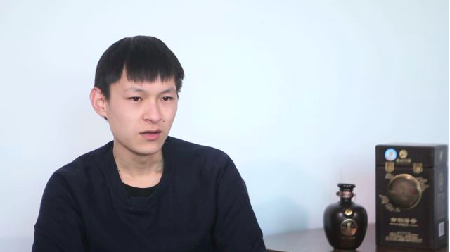 <strong>十年期许从现在开始奋斗</strong>