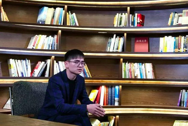 <strong>乘着我的白龙马，永不止步</strong>