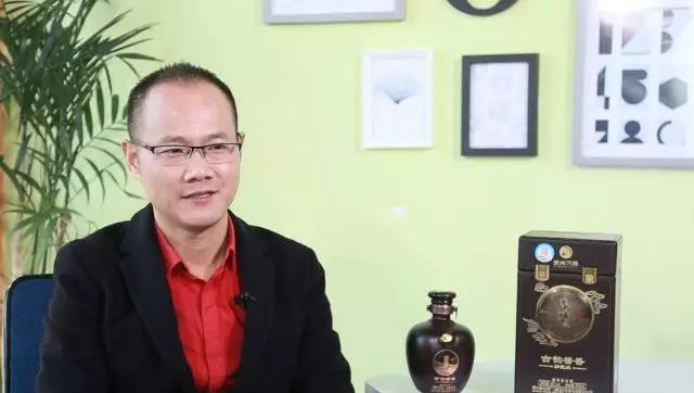 请看，他从改变体重开始改变自己的人生