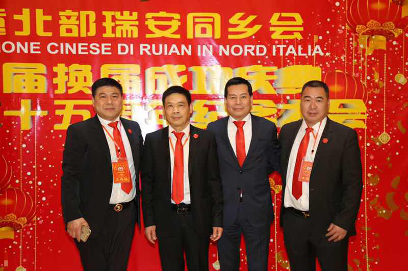 《创业人物访谈》携手各位创业者向全国人民拜年了！