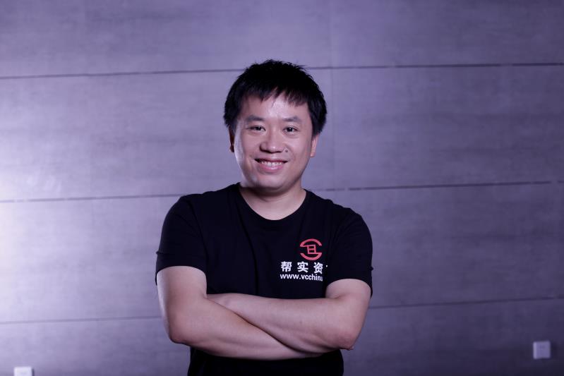 董源：从自己创业到帮助别人创业，是成就别人也是成就自己