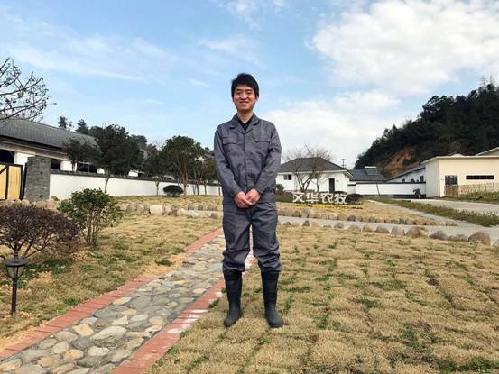 鲍骏杰:将农牧业与金融业结合的创业者
