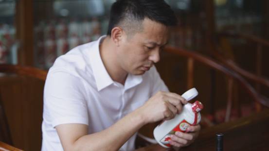 郑永元：严格要求自己 诚信对待客户