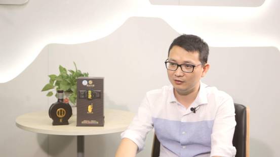 陈明权：他的理想是让教育更有温度