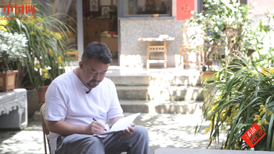 李振葵：展示石中诗画，归于红尘一隅