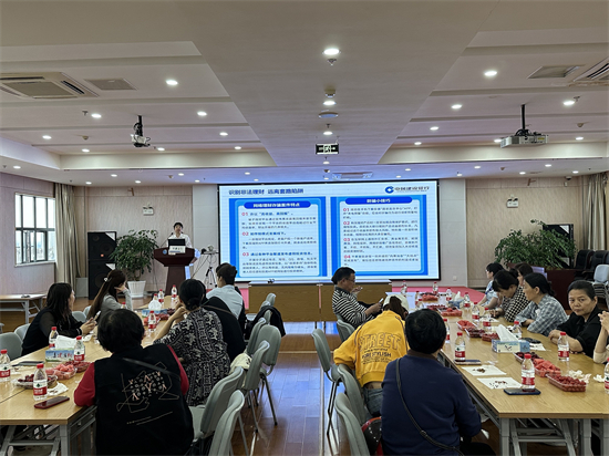 普及金融知识 赋能百姓民生——建行嘉兴分行积极开展2024年“普及金融知识 守住钱袋子”活动5.jpg