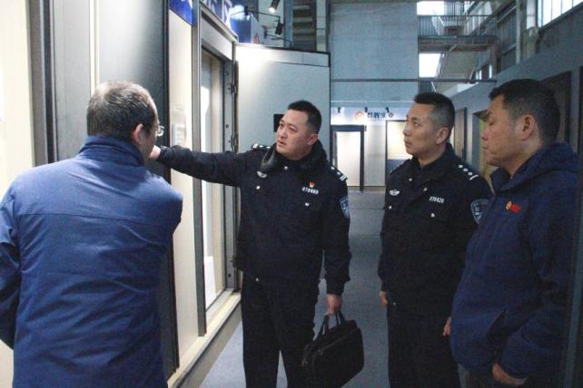 图片15.jpg