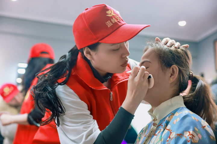 环卫工人.jpg